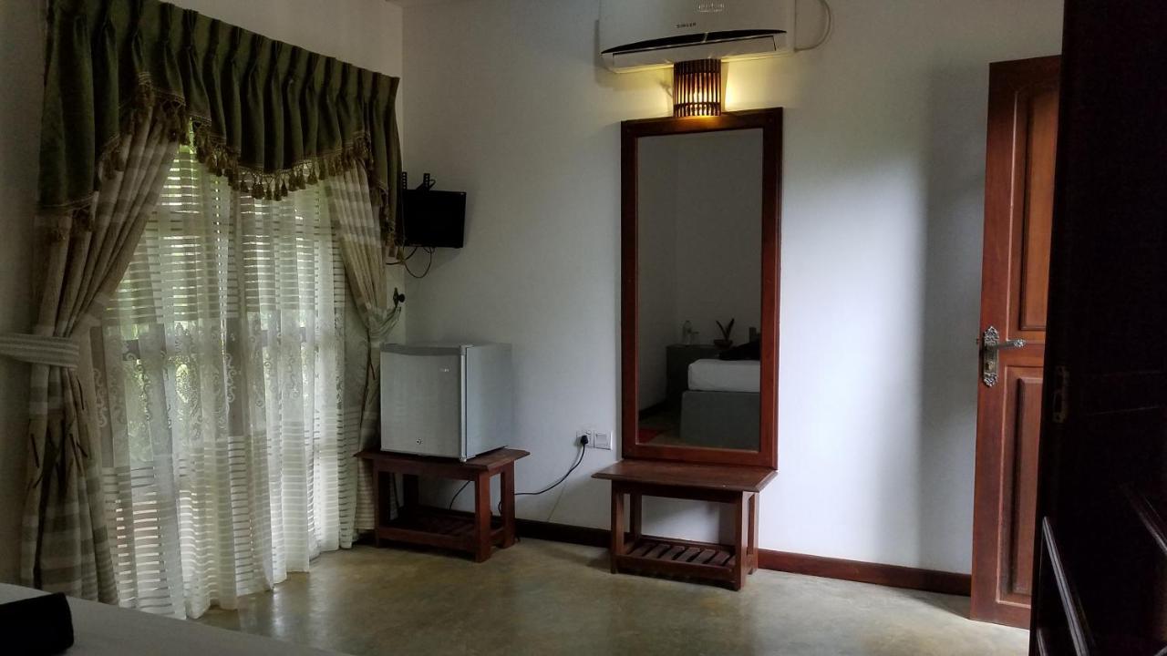 Sigiri Holiday Villa Σιγκιρίγια Εξωτερικό φωτογραφία